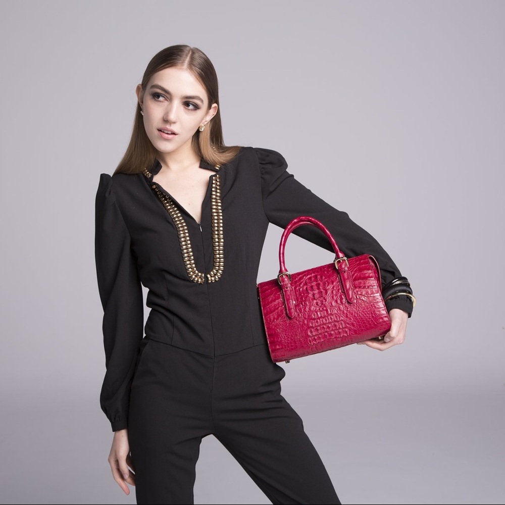 Pre-order D’MOM Curva Boston Crocodile Handbag!